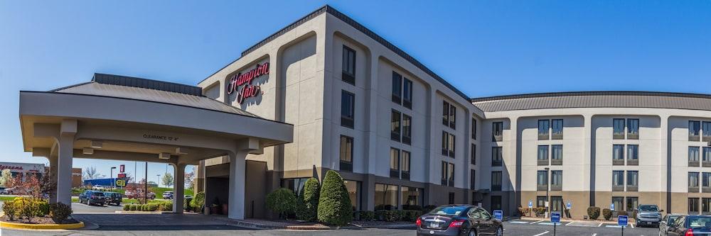 Hampton Inn Winchester-University/ Mall Exterior photo